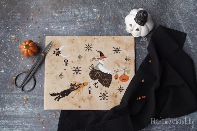 Halloween Flight chart - Madame Chantilly